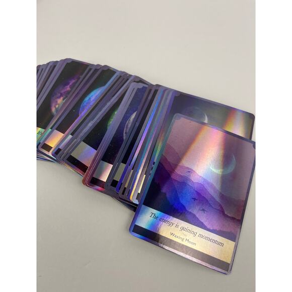 Stunning Holographic Moonology Oracle Deck - Picture 4 of 7